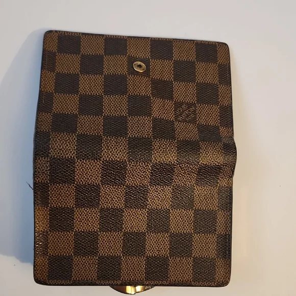 Louis Vuitton Damier Ebene French Kisslock Wallet. Unisex - Picture 9 of 16